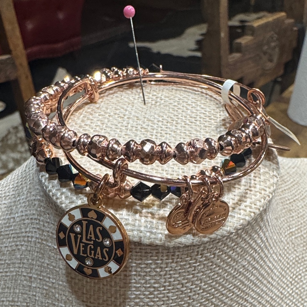 NWT Alex and Ani RARE Rose Gold Las Vegas Poker Chip Charm Bracelet Set